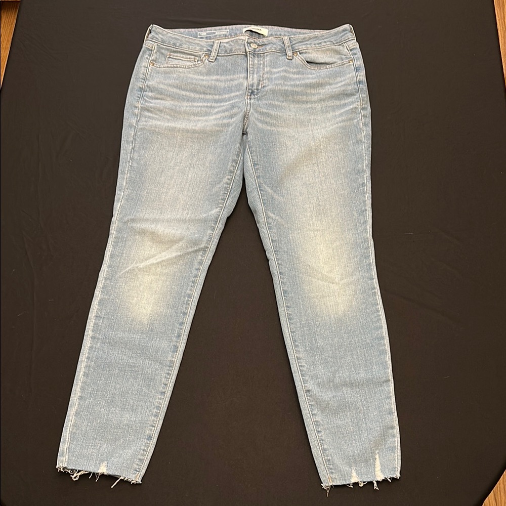 Sonoma Blue Ankle Jeans with Distressed Hem